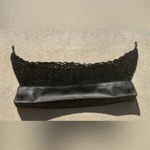 LEXUS IS & ES FACTORY OEM CARGO NET 2016-2020 WITH BLACK LEATHER ZIPPERED CASE